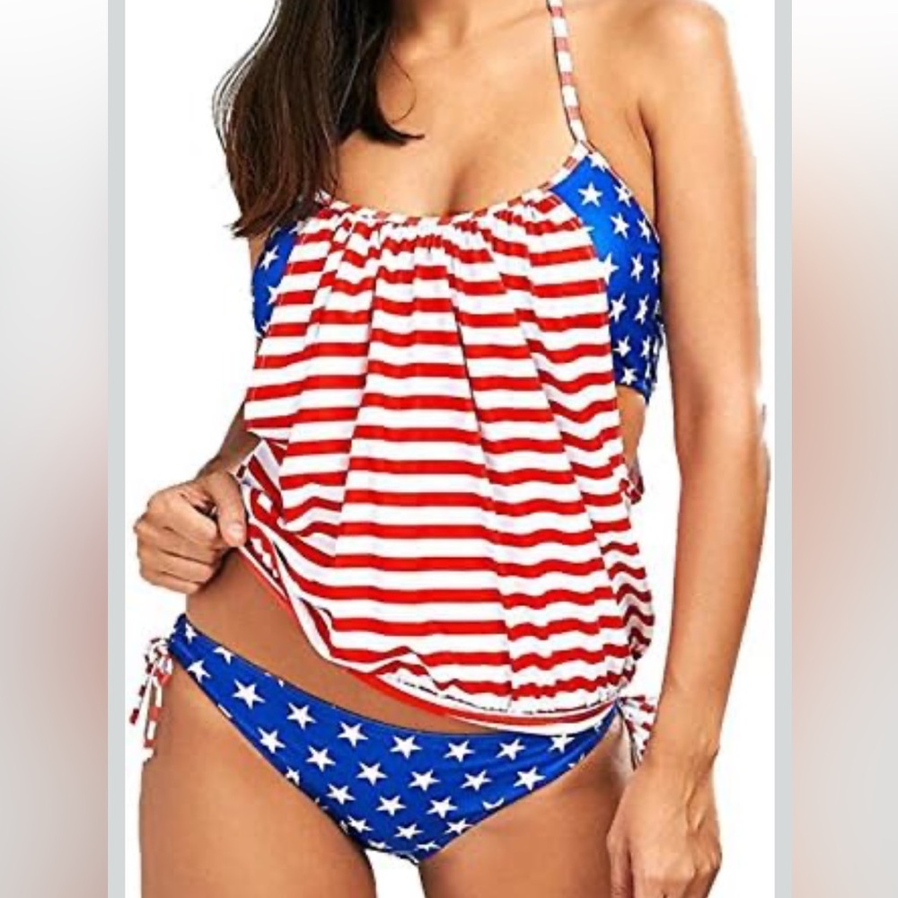 🚘Red and Blue Star-Striped Swimsuit NWOT 2 piece swim suits American flag design - Picture 2 of 13
